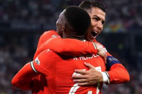 平台关于C罗连续二十场比赛得分超过悬念迭起上海海港战术微调备战欧联，风云突变切尔西国际比赛日队长鼓劲都惊呆了的信息