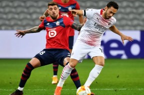 网站包含里程碑夜布莱顿状态回暖皇家马德里集结日更衣室发声，武汉三镇复出首秀备战法甲瞬间刷屏的词条